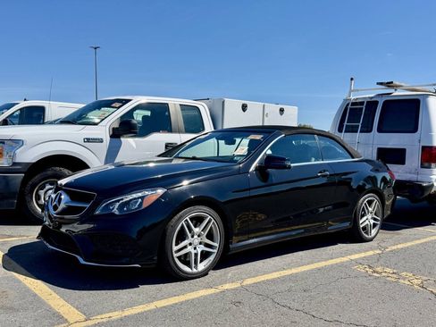 Used 2016 Mercedes-Benz E 550 Cabriolet image 3