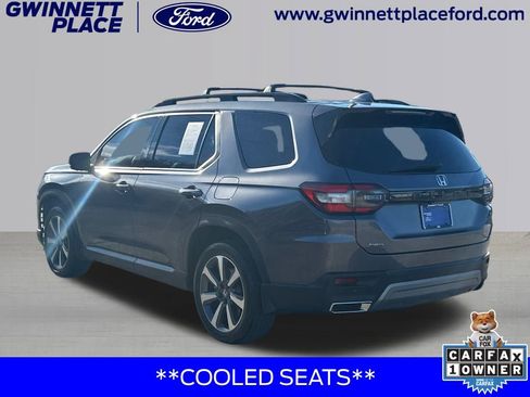 Used 2025 Honda Pilot Elite image 7