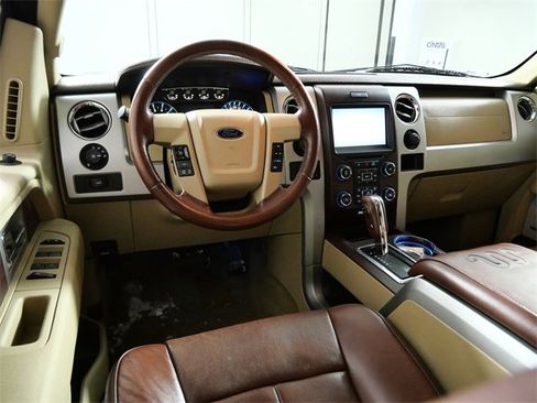 Used 2014 Ford F150 King Ranch w/ King Ranch Luxury Package image 4