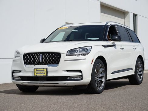 Used 2022 Lincoln Aviator Grand Touring w/ Equipment Group 301A image 7