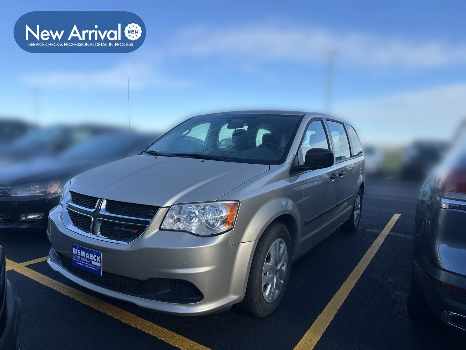Used 2014 Dodge Grand Caravan American Value Package FWD image 1