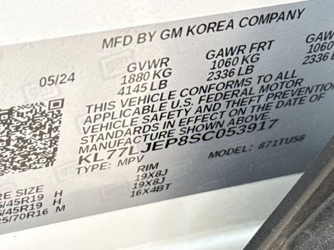 Used 2025 Chevrolet Trax RS w/ Driver Confidence Package image 32