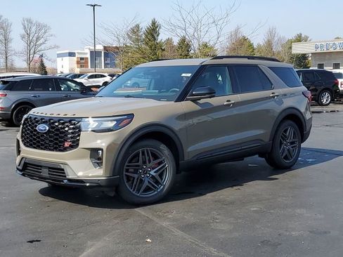 New 2026 Ford Explorer ST image 42