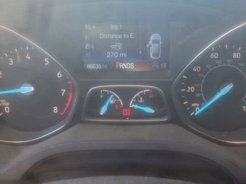 Certified 2019 Ford Escape SE AWD/4WD image 10