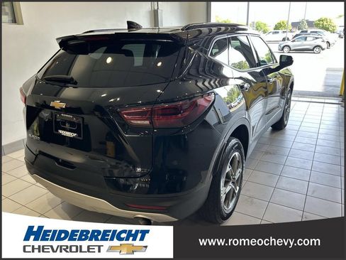 Used 2024 Chevrolet Blazer LT w/ LPO, Floor Liner Package FWD image 4