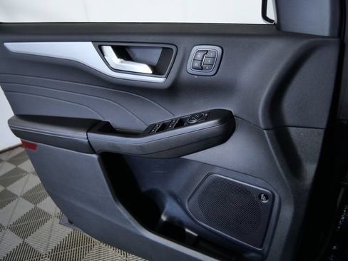 Certified 2023 Ford Escape Platinum w/ Premium Technology Package AWD/4WD image 25