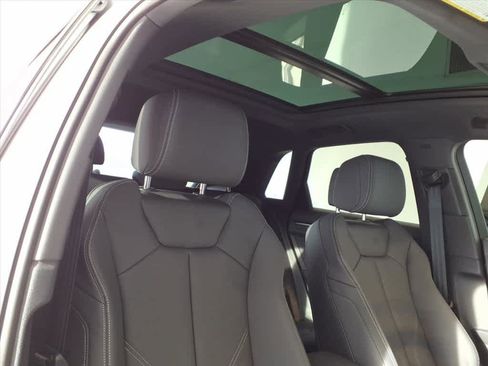 Used 2025 Audi Q3 2.0T Premium w/ Convenience Package image 25