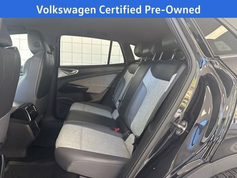 Certified 2023 Volkswagen ID.4 Pro image 15