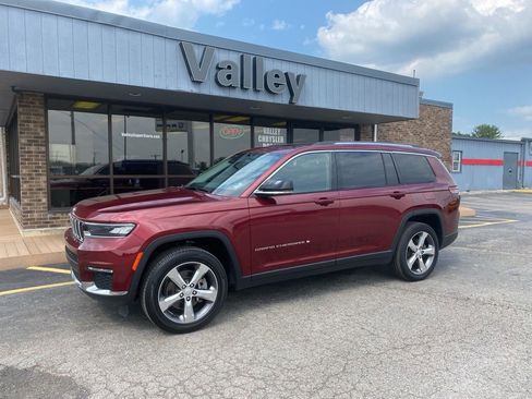 Used 2021 Jeep Grand Cherokee L Limited image 4