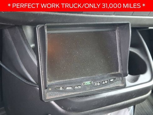 Used 2009 Chevrolet Express 3500 RWD image 21