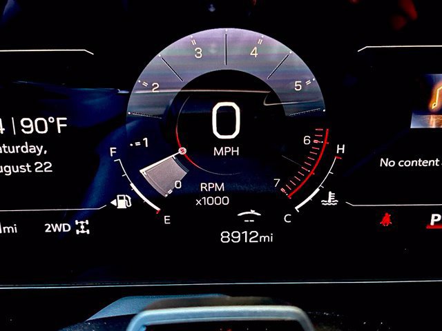 Used 2025 GMC Yukon XL AT4 Ultimate AWD/4WD image 31