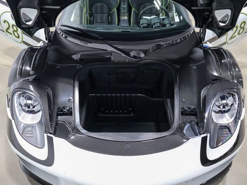 Used 2015 Porsche 918 Spyder image 66