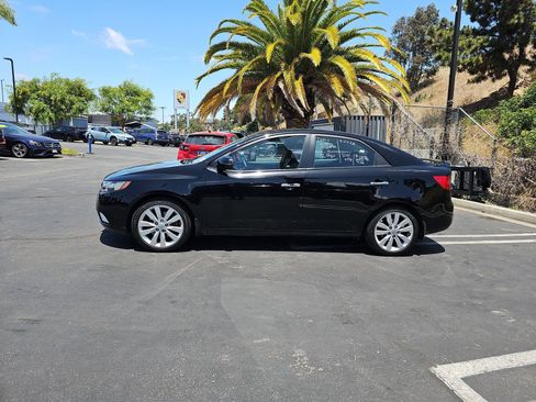 Used 2012 Kia Forte SX w/ Tech Pkg FWD image 4