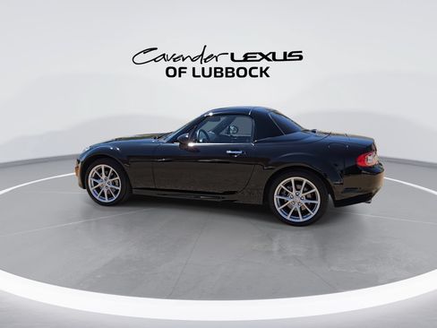 Used 2011 MAZDA MX-5 Miata Touring w/ Suspension Pkg RWD image 6