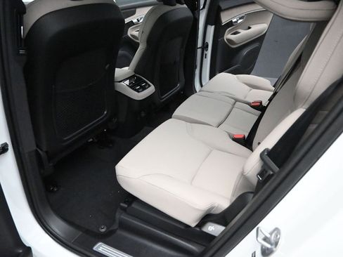 New 2026 Volvo XC90 B5 Plus w/ Protection Package AWD/4WD image 28