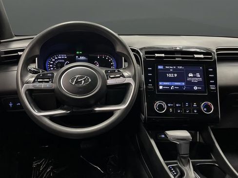 Used 2023 Hyundai Santa Cruz SEL image 5