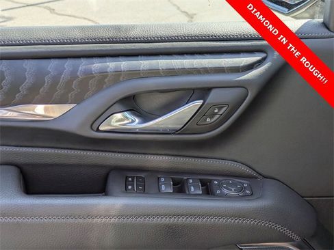 Used 2024 GMC Yukon Denali image 12