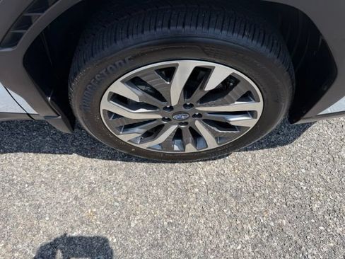 Certified 2025 Subaru Forester Touring AWD/4WD image 20