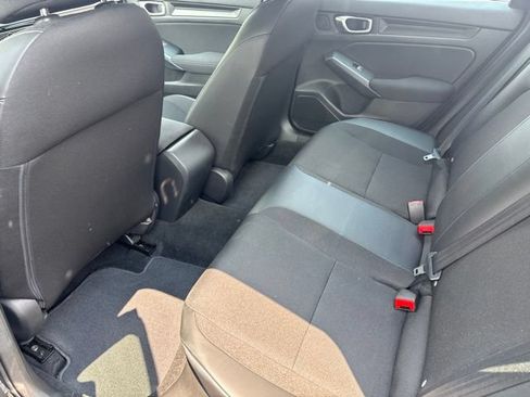 Used 2023 Honda Civic Sport image 15