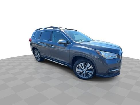 Used 2020 Subaru Ascent Touring w/ Popular Package #3 AWD/4WD image 2
