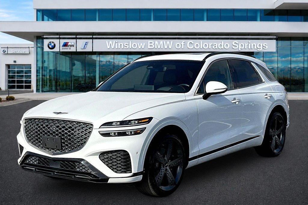 Used 2024 Genesis GV70 3.5T Sport w/ Sport Prestige Package AWD/4WD image 3