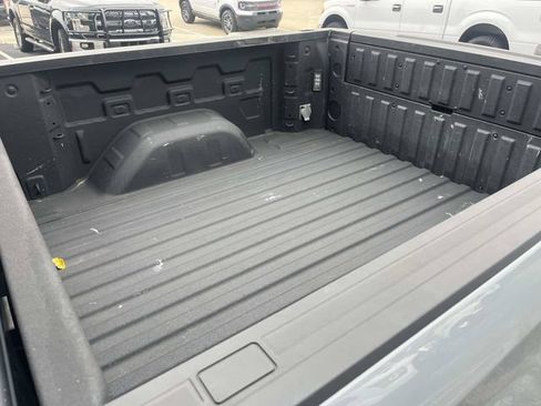 Used 2024 Chevrolet Silverado 1500 Custom w/ Turbomax Blackout Package RWD image 12
