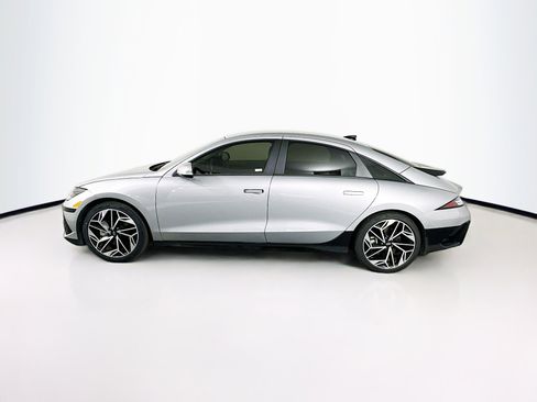 Used 2023 Hyundai Ioniq 6 SEL image 4