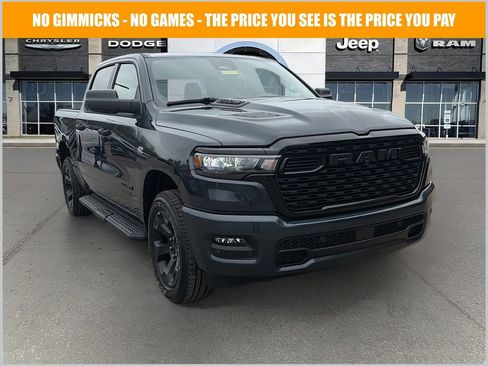 New 2026 RAM 1500 Express AWD/4WD image 1