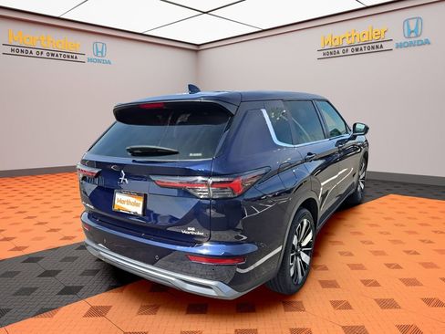 Used 2025 Mitsubishi Outlander SE AWD/4WD image 5