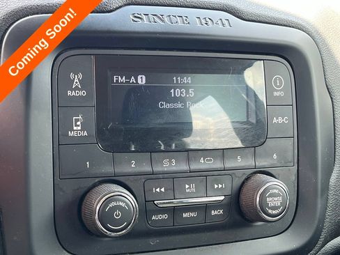 Used 2017 Jeep Renegade Sport w/ Power & Air Group AWD/4WD image 23