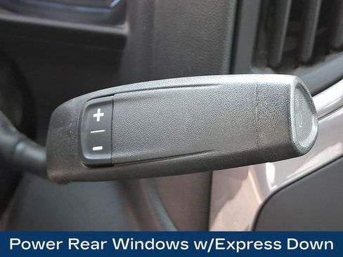 Used 2022 Chevrolet Silverado 1500 Custom image 18