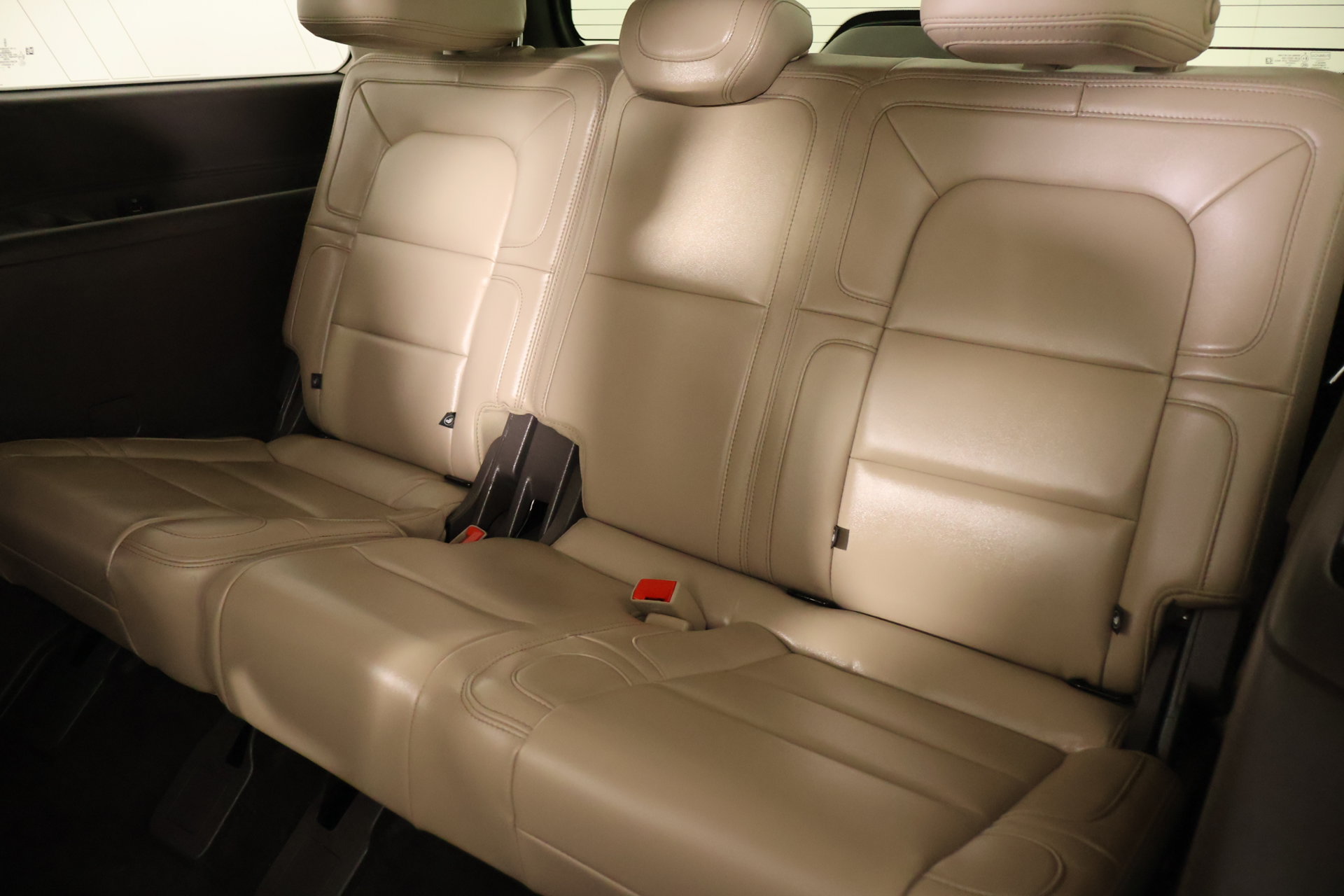 Used 2024 Lincoln Navigator Reserve AWD/4WD image 14
