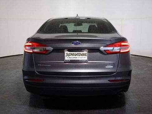 Used 2019 Ford Fusion SE FWD image 10