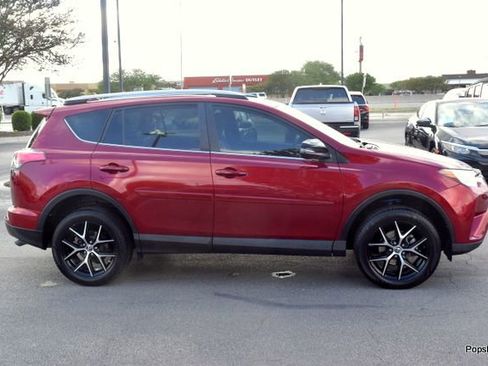 Used 2018 Toyota RAV4 SE w/ Power Extra Value Package image 3
