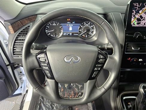 Certified 2024 INFINITI QX80 Premium Select w/ Cargo Package image 23