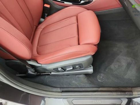 Used 2025 BMW X4 xDrive30i AWD/4WD image 24