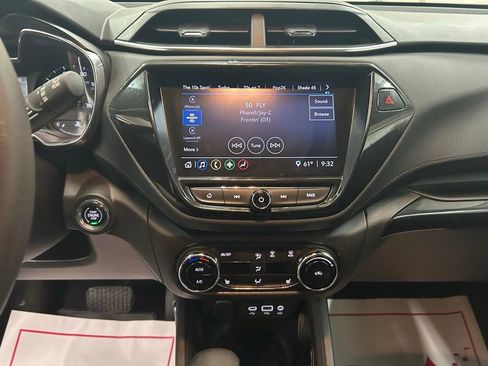 Used 2023 Chevrolet TrailBlazer LT w/ Convenience Package FWD image 18