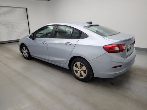 Used 2017 Chevrolet Cruze LS FWD image 3