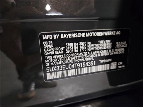 New 2026 BMW X5 M60i image 17