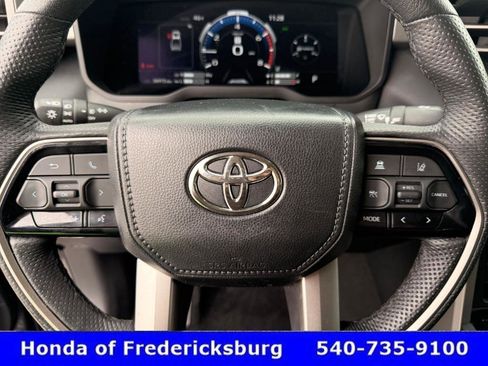 Used 2024 Toyota Tundra Limited image 39