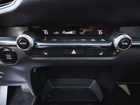 Used 2024 MAZDA CX-30 AWD 2.5 S w/ Preferred Package image 23