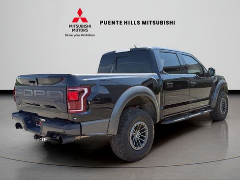 Used 2019 Ford F150 Raptor w/ Equipment Group 802A Luxury AWD/4WD image 5