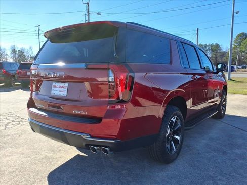 New 2026 GMC Yukon XL AT4 image 7