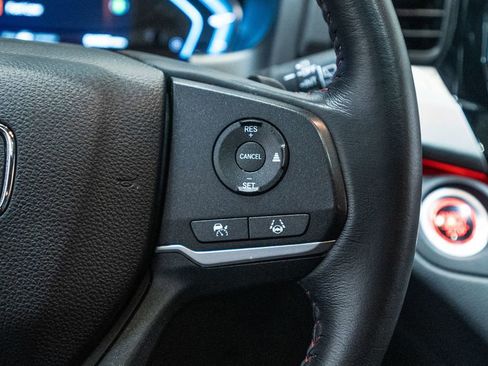 Used 2023 Honda Odyssey Sport image 19