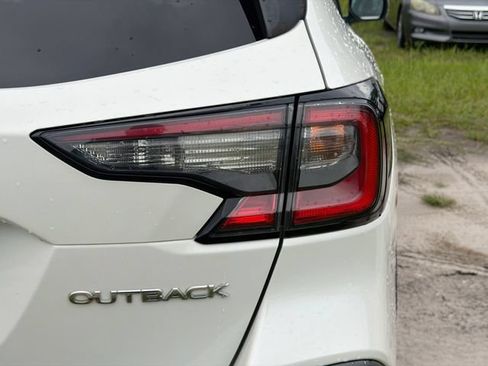 Used 2020 Subaru Outback Premium w/ Popular Package #1 AWD/4WD image 10