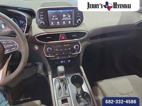 Used 2020 Hyundai Santa Fe SEL FWD image 9