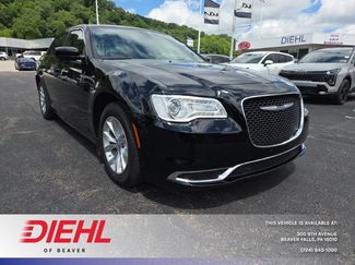 Used 2022 Chrysler 300 Touring RWD video 1