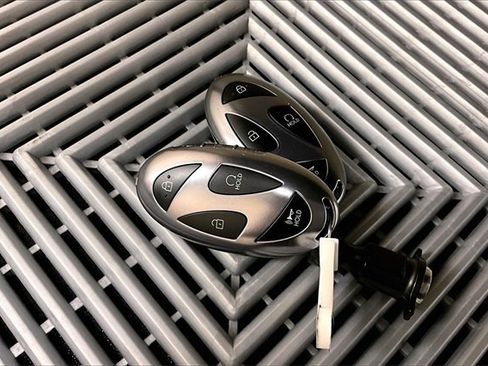 Used 2026 Hyundai Palisade Calligraphy image 11