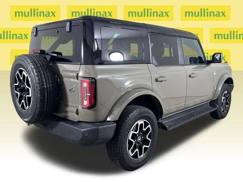 Certified 2025 Ford Bronco Outer Banks AWD/4WD image 4