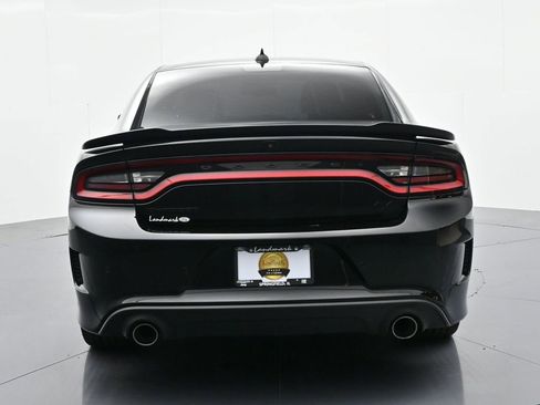 Used 2022 Dodge Charger R/T w/ Blacktop Package image 7